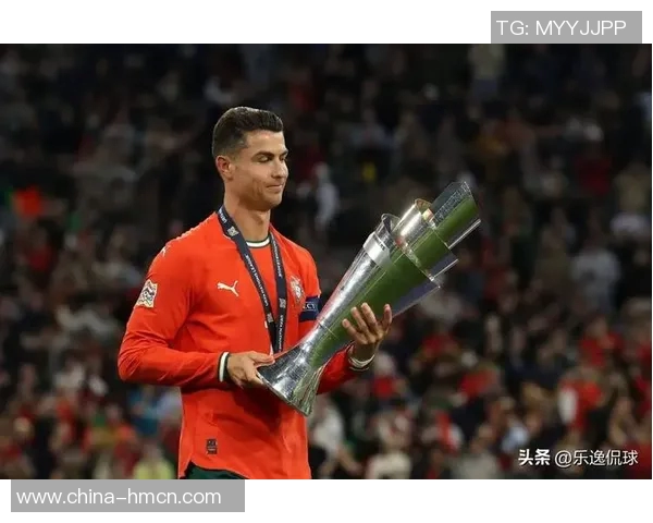 全力回追足球明星的传奇故事与辉煌时刻盘点